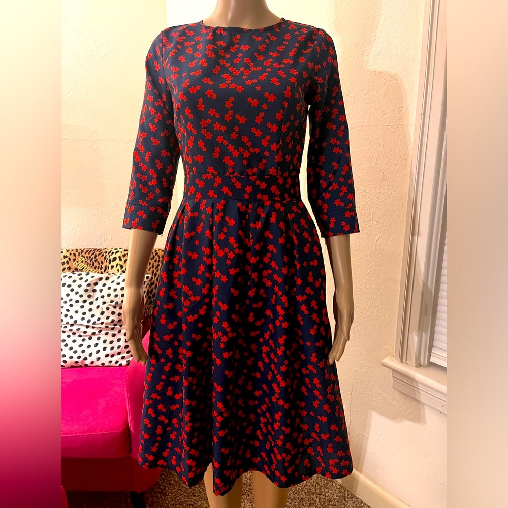 A-line mid sleeve dress. 💙🌹with pockets!!!